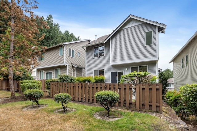 21270 40th Way S Unit 35, Seatac, WA 98198 - rear view of house
