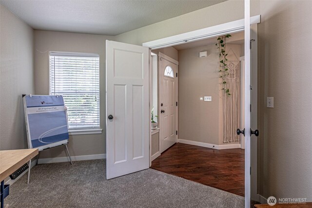 5003 Madison Heights Ct SE, Olympia, WA 98501 - entryway with carpet and baseboards