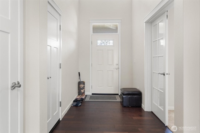 9647 6th Way SE, Lacey, WA 98513 - entrance foyer featuring dark wood-style floors and baseboards