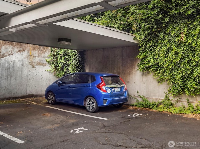 505 Belmont Ave E Unit 801, Seattle, WA 98102 - view of covered parking lot