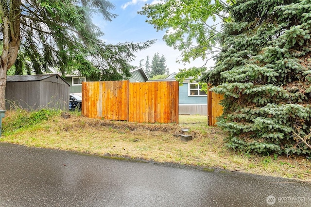 1814 Wilson Ave, Bellingham, WA 98225 - view of yard with a storage unit