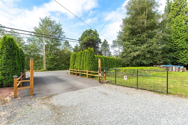 3148 Mountain View Rd, Ferndale, WA 98248 - view of asphalt driveway