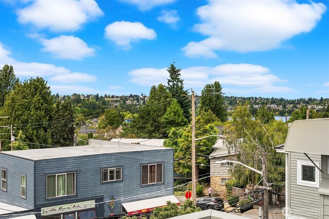 2101 N 55th St Unit 312, Seattle, WA 98103 - back of house