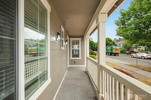 1353 32nd Pl NE, Auburn, WA 98002 - view of covered porch