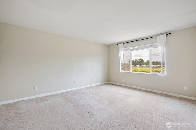 1353 32nd Pl NE, Auburn, WA 98002 - carpeted empty room with baseboards