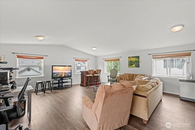 919 4th Ave N, Kent, WA 98032 - living area featuring lofted ceiling and wood finished floors