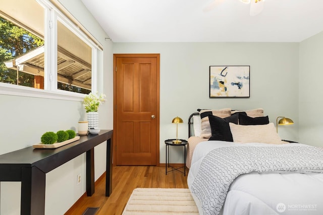 132 NE 130th St, Seattle, WA 98125 - bedroom featuring light wood-style flooring and baseboards
