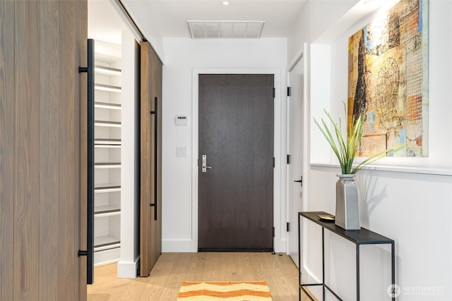2033 2nd Ave Unit 1111, Seattle, WA 98121 - entrance foyer featuring light wood-style flooring