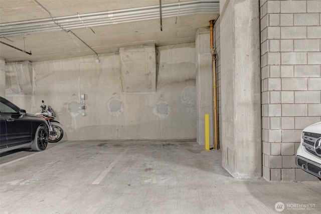 2033 2nd Ave Unit 1111, Seattle, WA 98121 - view of parking garage