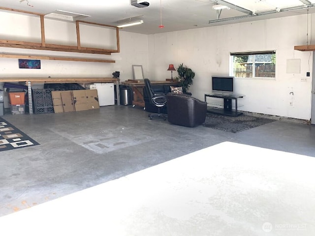 5910 21st Ave SW, Seattle, WA 98106 - garage featuring a garage door opener