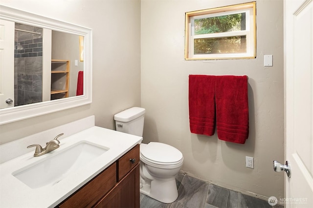 61 Tom And Nita Rd, Cle Elum, WA 98922 - full bathroom featuring toilet and vanity