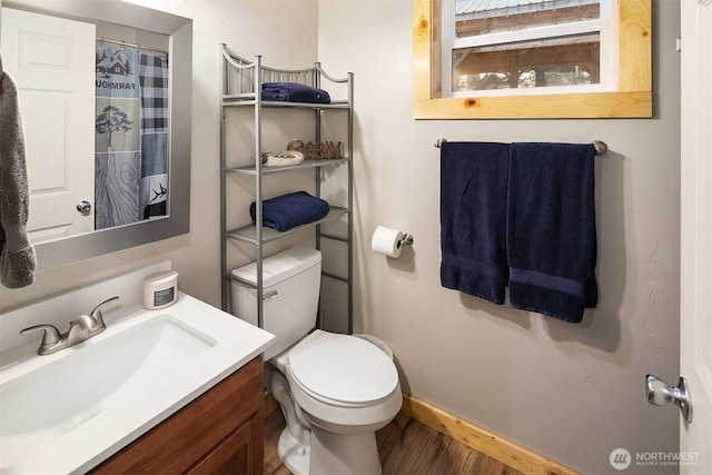 61 Tom And Nita Rd, Cle Elum, WA 98922 - bathroom with vanity and wood finished floors