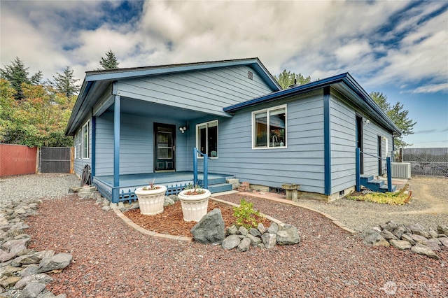 541 Salal Pl, Sequim, WA 98382 - view of front of property with a porch and a gate