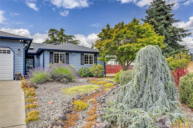 541 Salal Pl, Sequim, WA 98382 - view of front facade