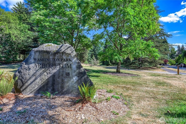 2463 26th Ave E, Seattle, WA 98112 - view of community / neighborhood sign