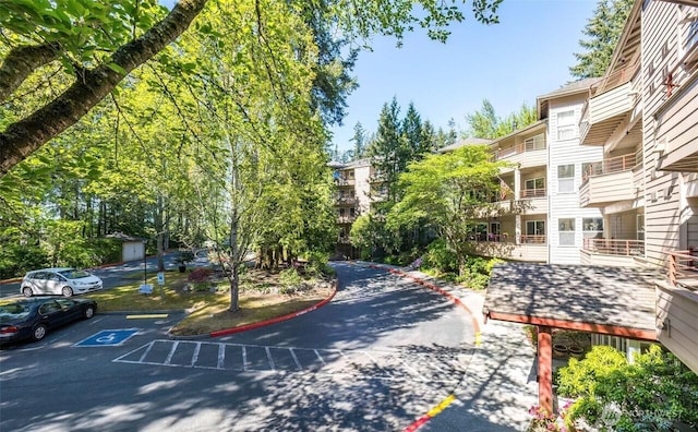1750 152nd Ave NE Unit C310, Bellevue, WA 98007 - view of home's community with uncovered parking