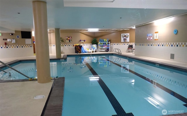 1750 152nd Ave NE Unit C310, Bellevue, WA 98007 - view of indoor pool