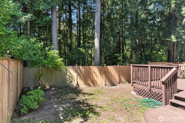 12904 159th St E, Puyallup, WA 98374 - fenced backyard featuring a deck