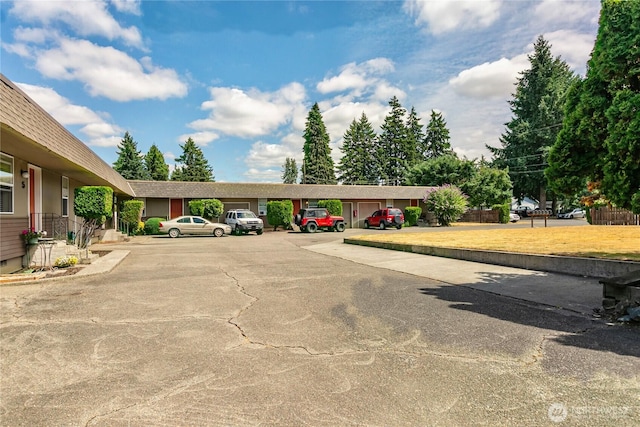 617-619 140th St S, Tacoma, WA 98444 - view of front of house with uncovered parking