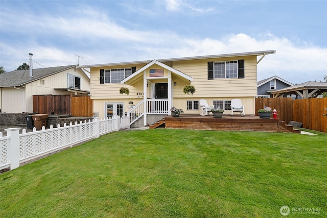 4610 N Defiance St, Tacoma, WA 98407 - bi-level home with a fenced backyard