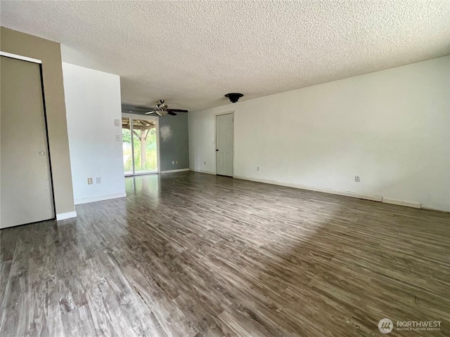 4301 NE 137th Ave, Vancouver, WA 98682 - empty room with wood finished floors, a ceiling fan, and a textured ceiling