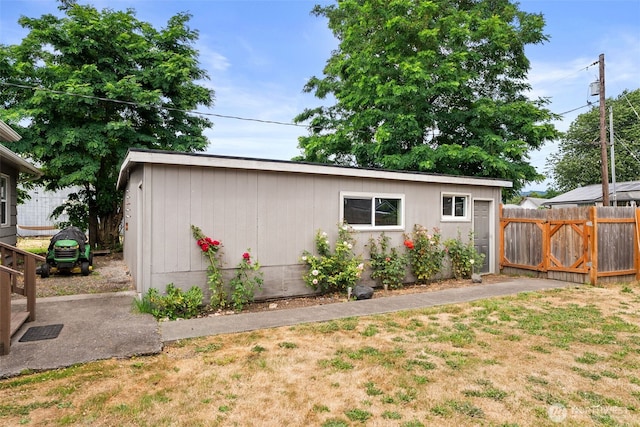 1428 S 4th Ave, Kelso, WA 98626 - view of side of home