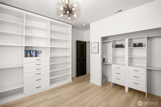 14646 35th Ct NE, Lake Forest Park, WA 98155 - view of closet
