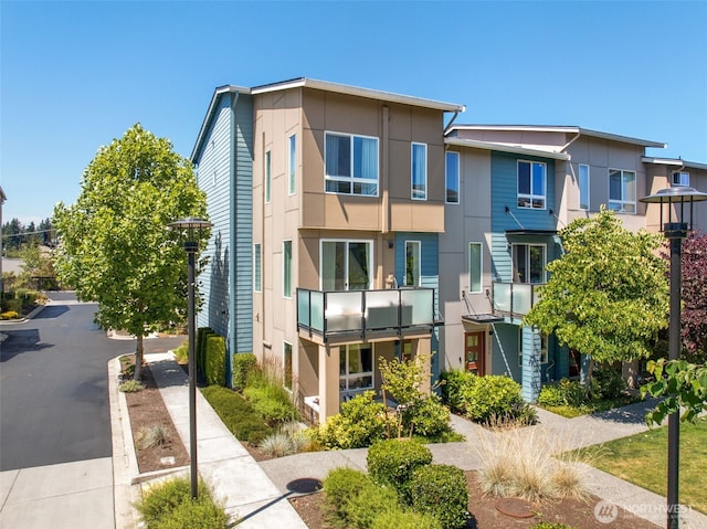 14646 35th Ct NE, Lake Forest Park, WA 98155 - view of building exterior