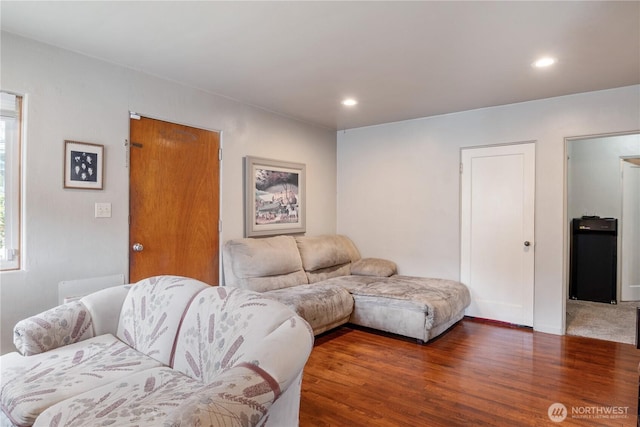 11341136 16th Ave, Longview, WA 98632 - living room with wood finished floors and recessed lighting