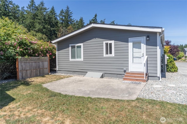 2289 Towne Point Ave, Port Townsend, WA 98368 - back of house with entry steps and a patio