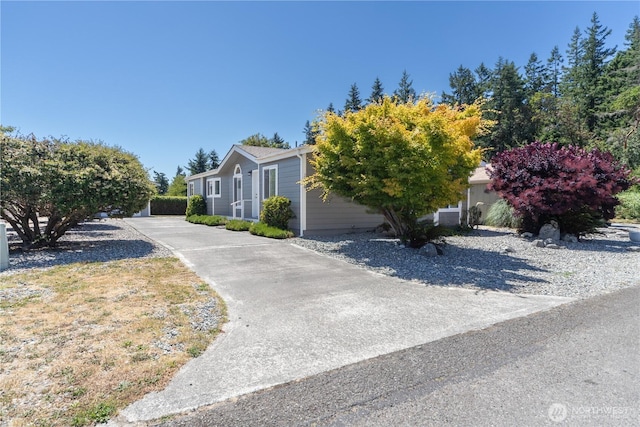 2289 Towne Point Ave, Port Townsend, WA 98368 - view of front of property featuring concrete driveway