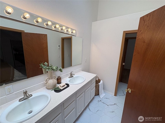 933 Fern St SW, Olympia, WA 98502 - bathroom featuring double vanity