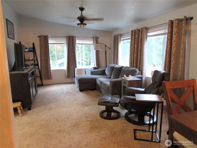 4917 107th Ave SE, Snohomish, WA 98290 - living area featuring a ceiling fan and light carpet
