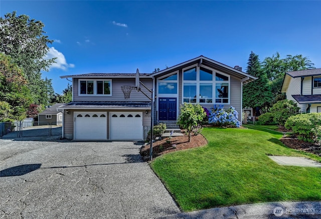 13506 89th Pl NE, Kirkland, WA 98034 - view of front of house featuring driveway and an attached garage