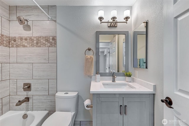13506 89th Pl NE, Kirkland, WA 98034 - full bath with vanity, shower / bath combination, and a textured wall