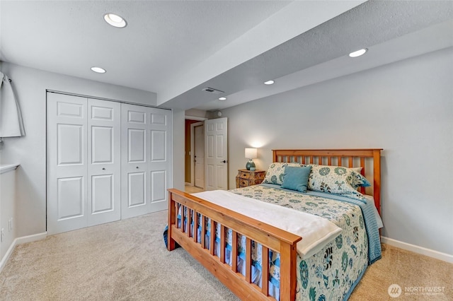 13506 89th Pl NE, Kirkland, WA 98034 - carpeted bedroom featuring recessed lighting and a closet