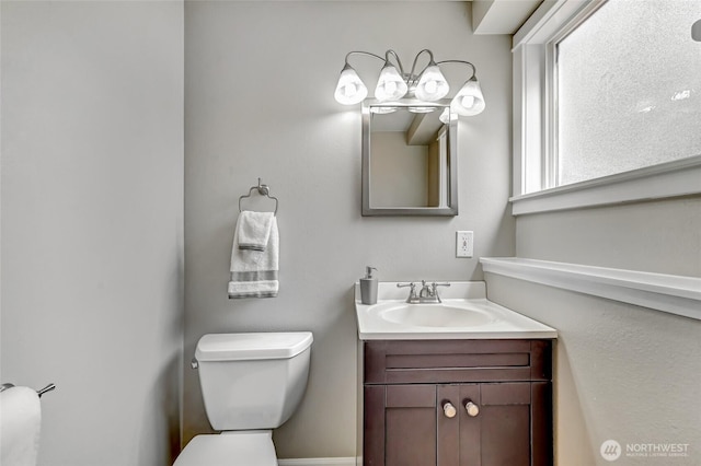 13506 89th Pl NE, Kirkland, WA 98034 - half bath featuring toilet and vanity