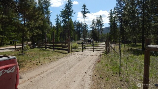 18 Blue Moon Rd, Riverside, WA 99849