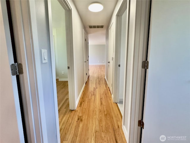 30135 2nd Ave SW, Federal Way, WA 98023 - hall with light wood-style floors and baseboards