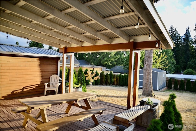 30135 2nd Ave SW, Federal Way, WA 98023 - wooden terrace with a storage unit and a fenced backyard