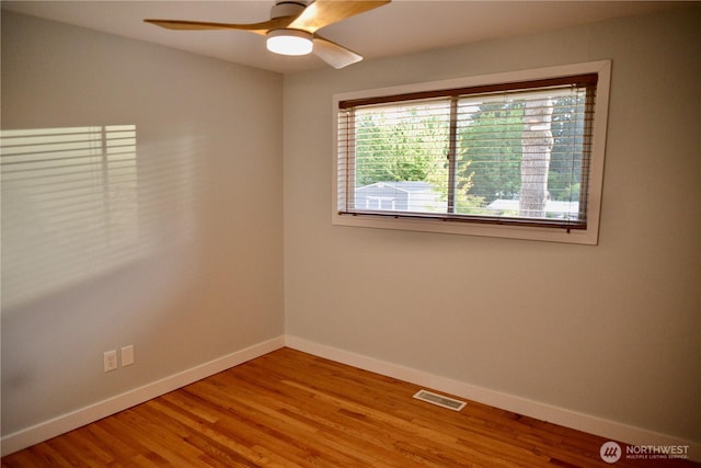 30135 2nd Ave SW, Federal Way, WA 98023 - unfurnished room with wood finished floors and ceiling fan