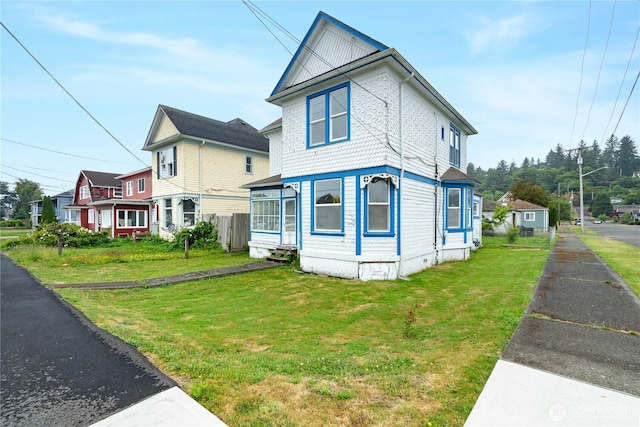 529 Emerson Ave, Hoquiam, WA 98550 - photo 2