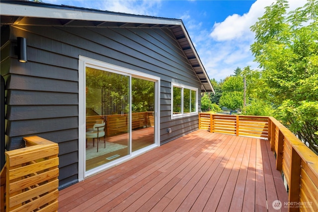 21 165th Ave SE, Bellevue, WA 98008 - view of wooden terrace