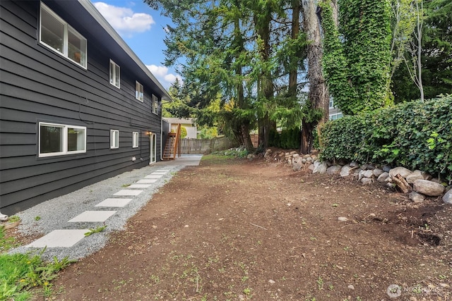 8004 203rd Pl SW, Edmonds, WA 98026 - view of yard