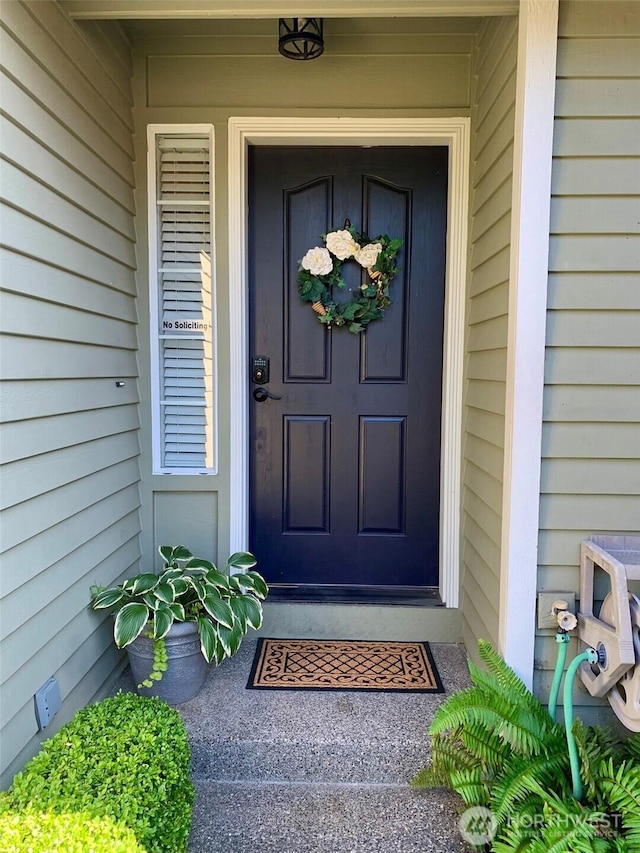 6214 145th St SE, Everett, WA 98208 - property entrance