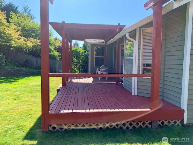 6214 145th St SE, Everett, WA 98208 - view of wooden deck