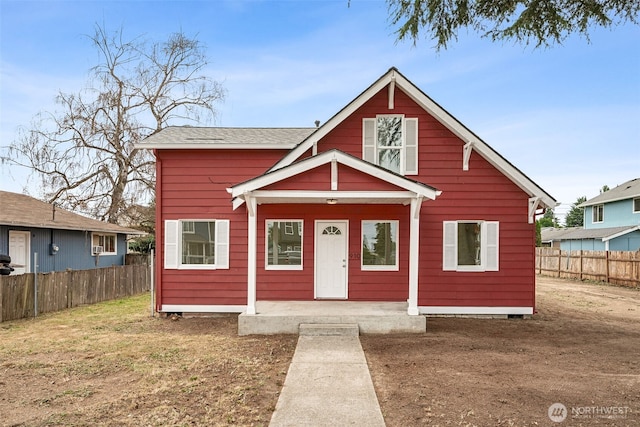 910 E 60th St, Tacoma, WA 98404 - bungalow-style home with covered porch