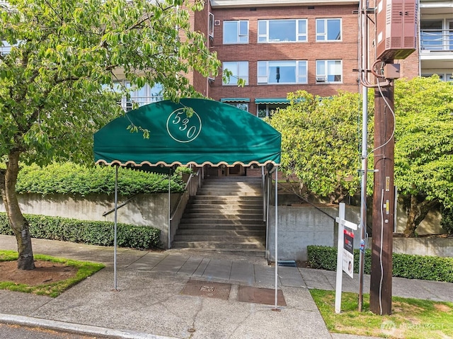 530 W Olympic Pl Unit 406, Seattle, WA 98119 - photo 19