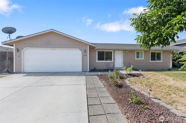 1705 W Mockingbird, Moses Lake, WA 98837 - photo 1