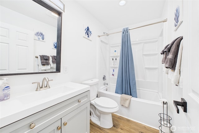 612 Dune Crest Loop, Westport, WA 98595 - bathroom with shower / tub combo, vanity, and wood finished floors